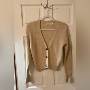 Anthropologie RD Style Cardigan Sweater
Cardigan Sweater. Size Ladies XS